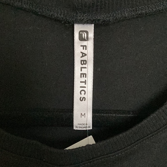 New Fabletics Work Out Muscle Tee - Picture 2 of 4